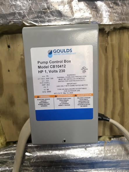 Goulds Water Technology well pump control box